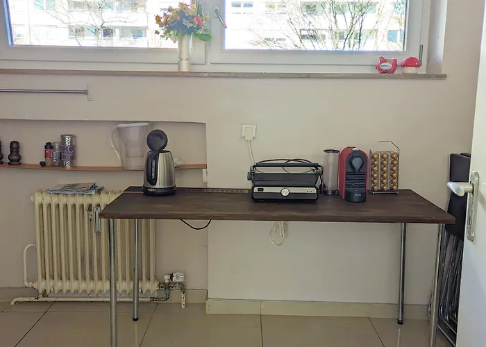 Apartment Near Underground Station