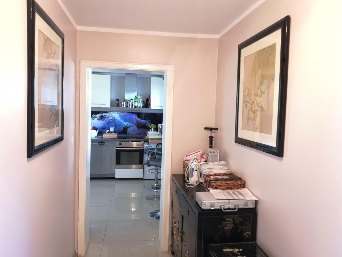 Near Underground Station Appartement *